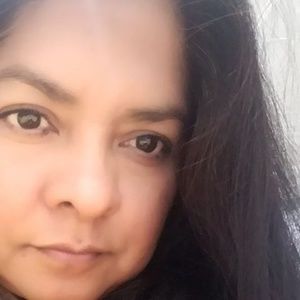 Meet your Posher, Alejandra